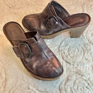Born Brown Leather Mule Clogs Buckle Slip on Chunky Comfort Wood Heel Boho Sz 9